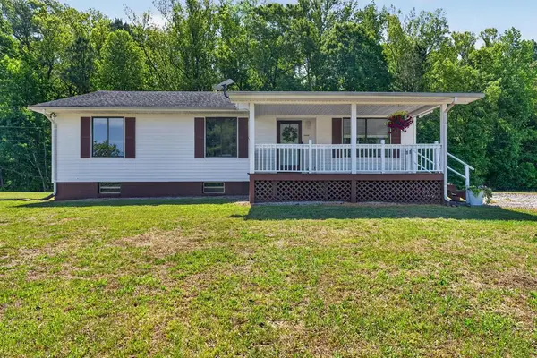 297 Deer Run Road, Blackstone, VA 23824