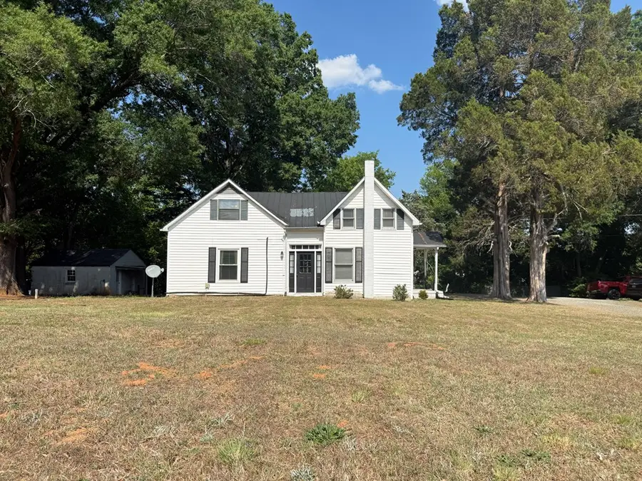 3220 James D. Hagood Hwy, Halifax, VA 24558 - #3