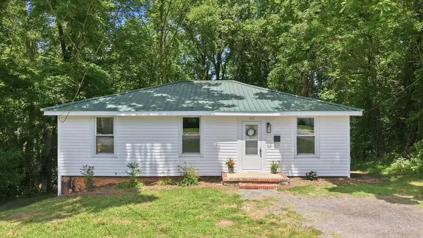 602 Longwood Avenue, Farmville, VA 23901