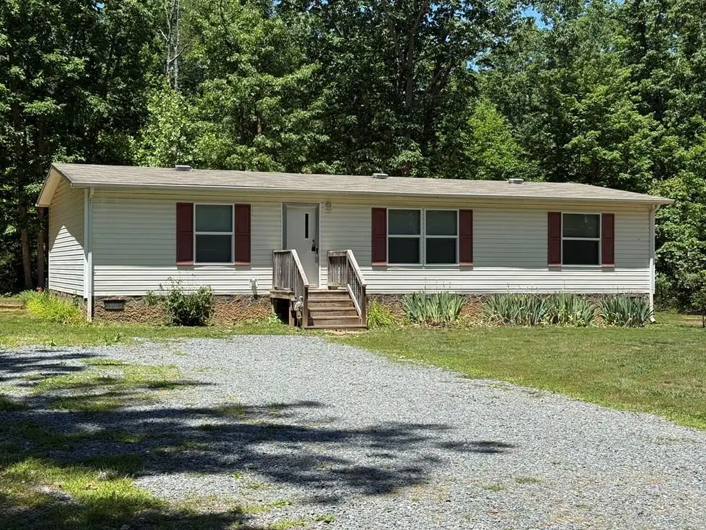 184 Ivy Road, Howardsville, VA 24562 - #1
