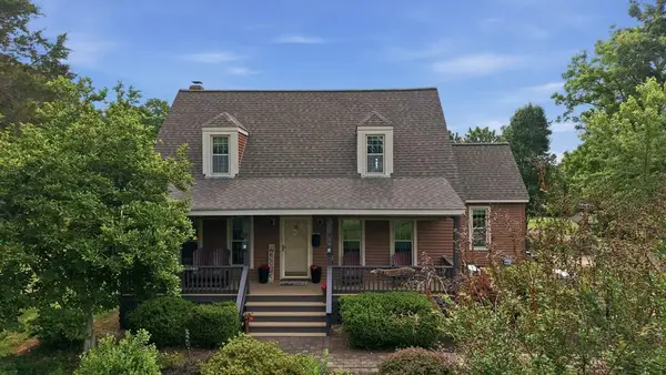 51 Farm Folly Ln, Cumberland, VA 23040