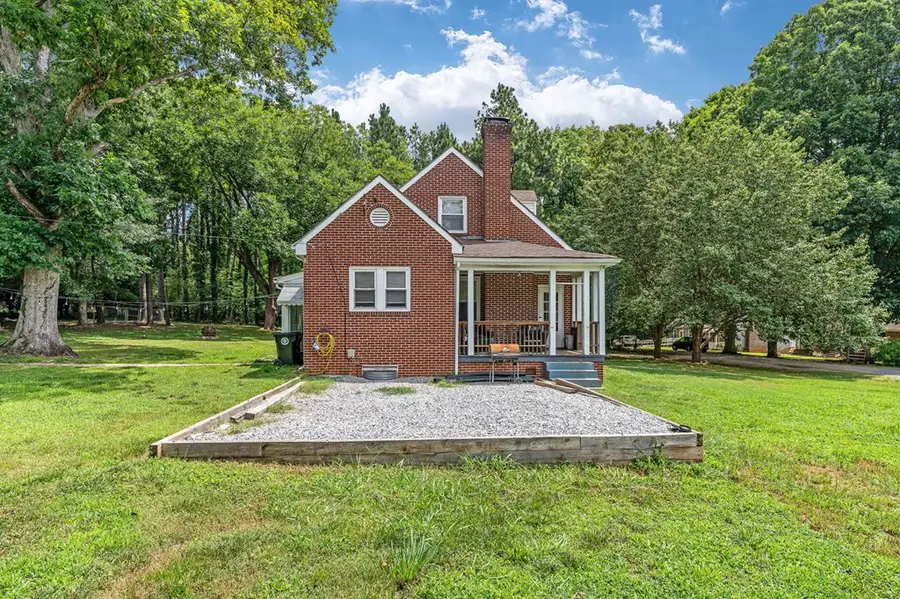 1900 9th St, Victoria, VA 23974 - #3
