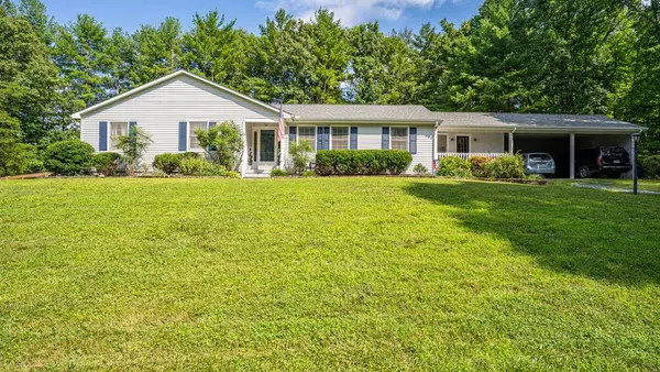 83 Restful Lane, Farmville, VA 23901