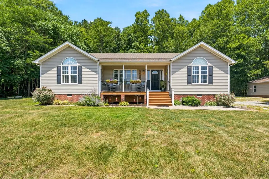 197 Goshen Rd, Cumberland, VA 23040 - #1