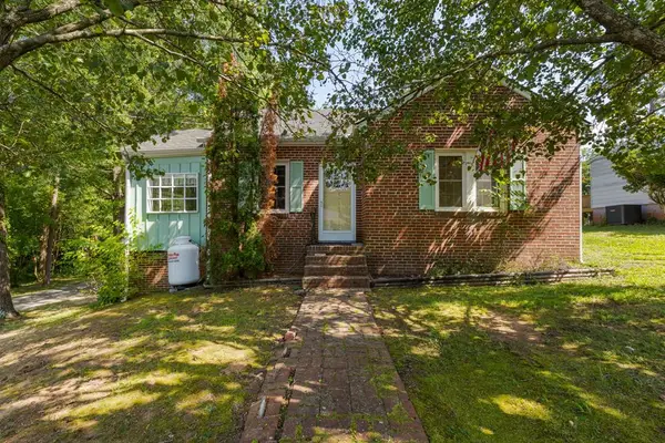 1621 9th Street, Victoria, VA 23974