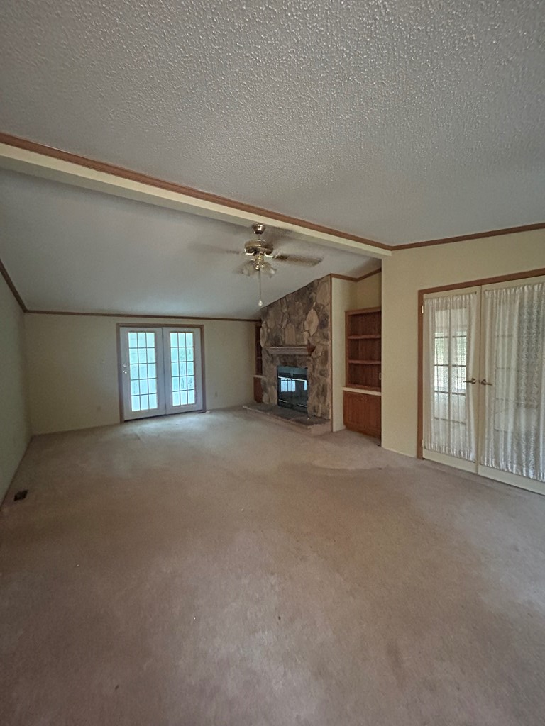 830 Weaver Rd, Green Bay, VA 23942 - #2