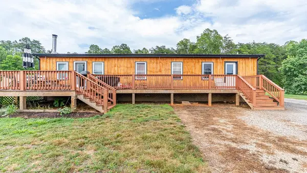 1451 Dixie Hill Road, Dillwyn, VA 23936