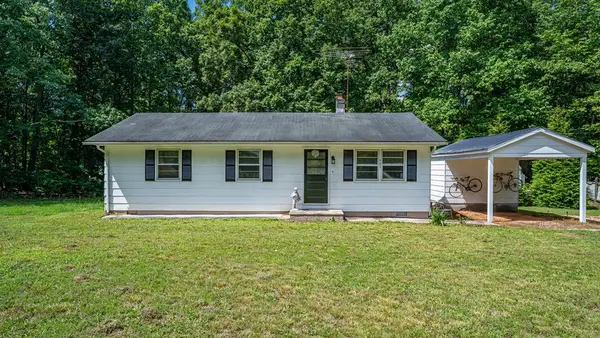 401 Carey Road, Charlotte Court House, VA 23923