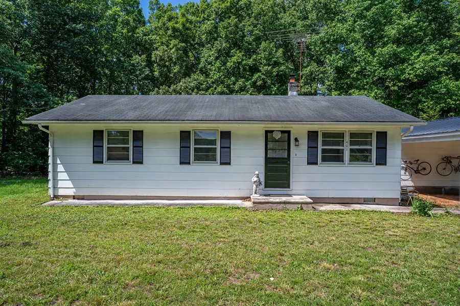 401 Carey Road, Charlotte Court House, VA 23923 - #2