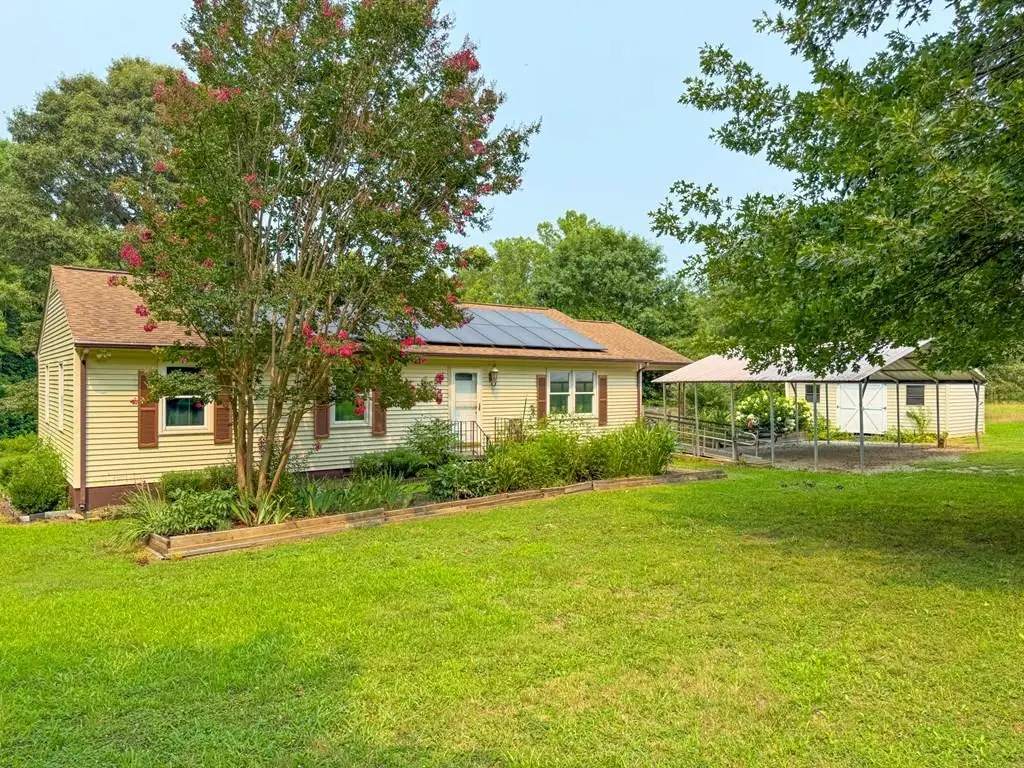 6688 Old Buckingham Road, Powhatan, VA 23139 - #1