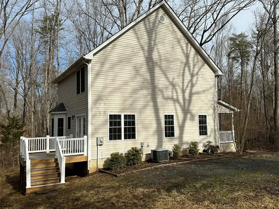223 E. Lockett Creek Blvd, Pamplin, VA 23958 - #2