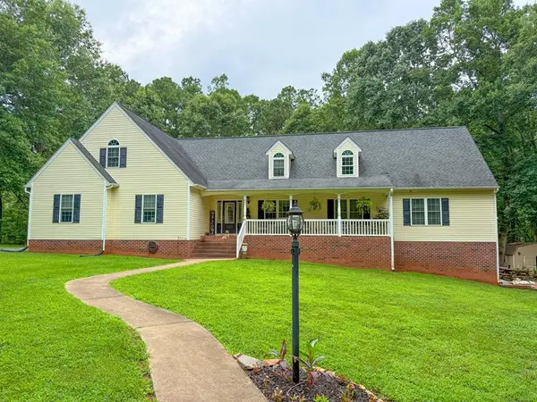 6082 Hungarytown Road, Blackstone, VA 23824