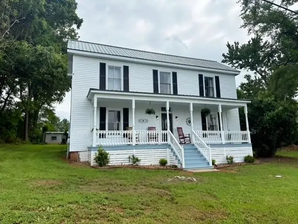 201 Charlotte St, Phenix, VA 23959