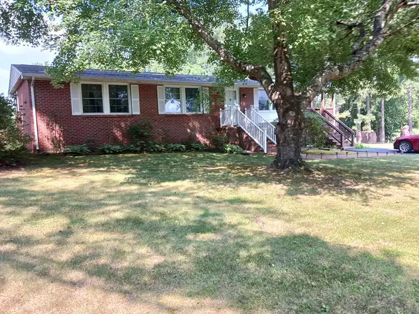 1351 Sheppards Rd., Farmville, VA 23901