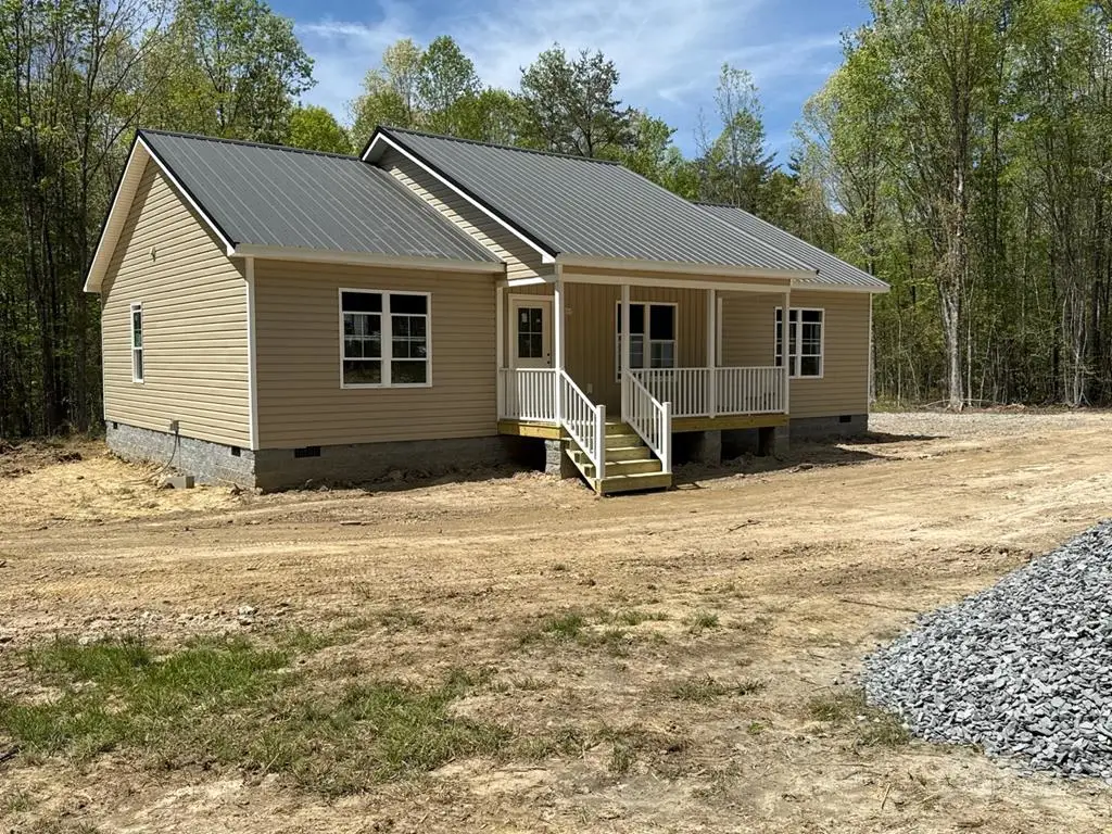 284 Hughes Road, Farmville, VA 23901 - #1