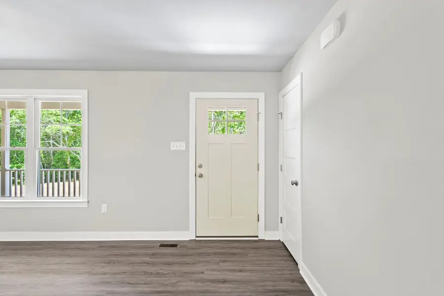 284 Hughes Road, Farmville, VA 23901 - #3