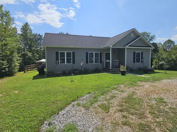 551 Poorhouse Rd, Rice, VA 23966