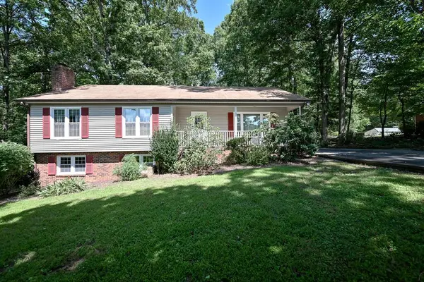 1602 Briery Rd, Farmville, VA 23901
