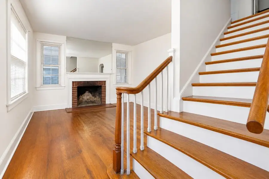 1716 Lee Ave, Victoria, VA 23974 - #2