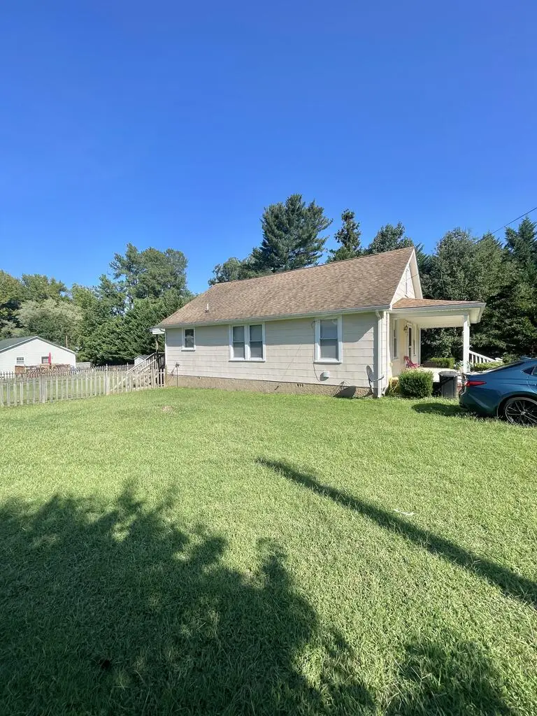 209 East 4th Ave, Kenbridge, VA 23944 - #3