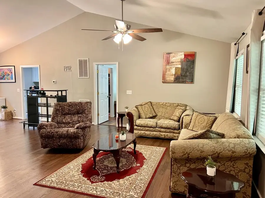 9880 Knobs Hill Ln, Jetersville, VA 23002 - #2