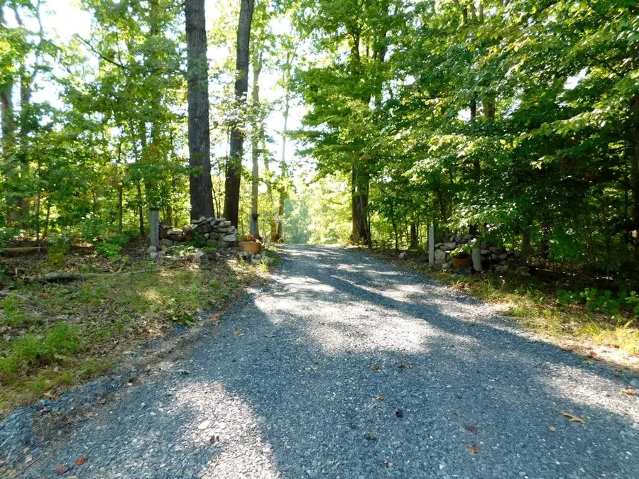 201 Deer Run, Farmville, VA 23901 - #3