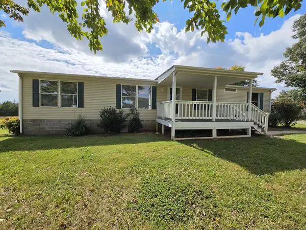 8106 Abilene Rd, Farmville, VA 23901