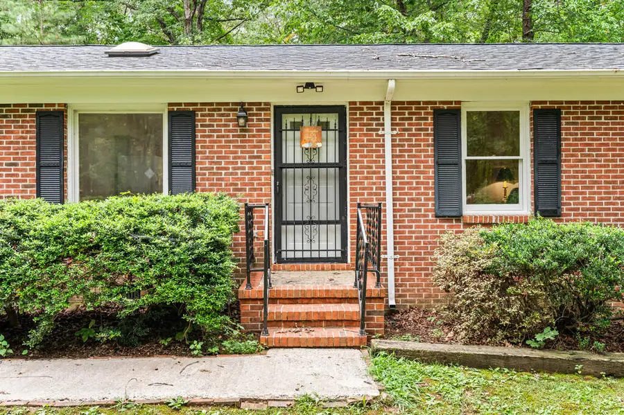 216 Whispering Wood Rd, Meherrin, VA 23954 - #2