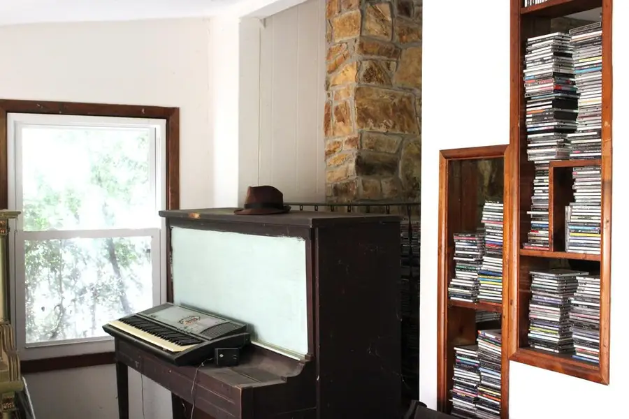 256 Bettys Branch Road, Arvonia, VA 23004 - #2