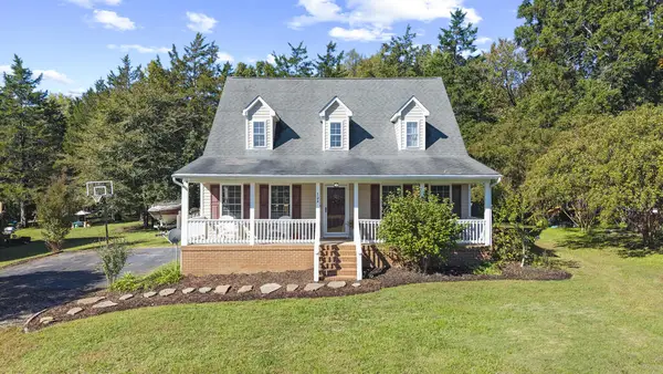 304 Dana Drive, Farmville, VA 23901