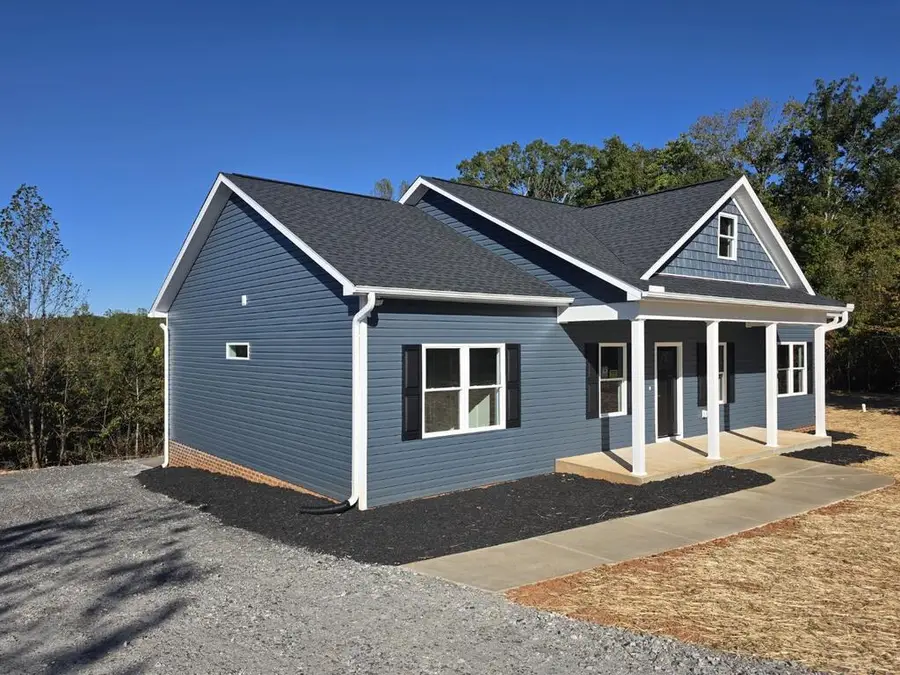 3681 Leigh Mountain Rd, Green Bay, VA 23942 - #2