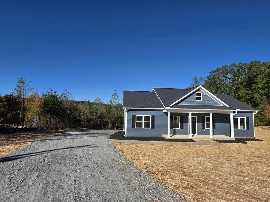 3681 Leigh Mountain Rd, Green Bay, VA 23942 - #3