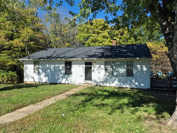 2048 Stage Coach Road, Nathalie, VA 24577