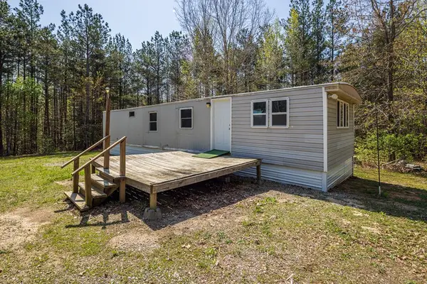 1040 Laura Vannoy Trail, Nathalie, VA 24577