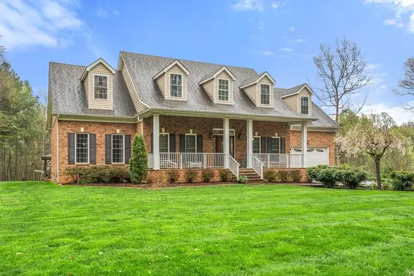 2073 Jacks Shop Road, Rochelle, VA 22738