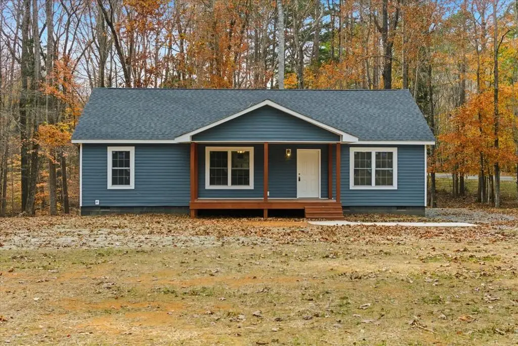 547 Cedar Point Drive, Buffalo Junction, VA 24529 - Image #1