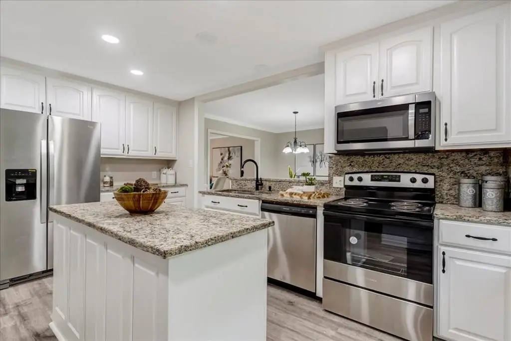 380 Canterbury Drive, Halifax, VA 24558 - Image #1