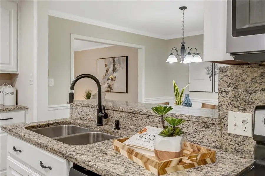 380 Canterbury Drive, Halifax, VA 24558 - Image #2