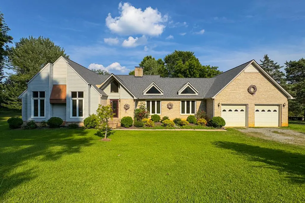 2181 Wilson Memorial Trail, Vernon Hill, VA 24597 - Image #1