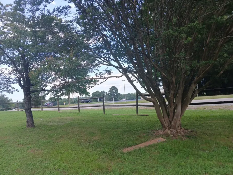 5125 Halifax Road, Halifax, VA 24558 - Image #2