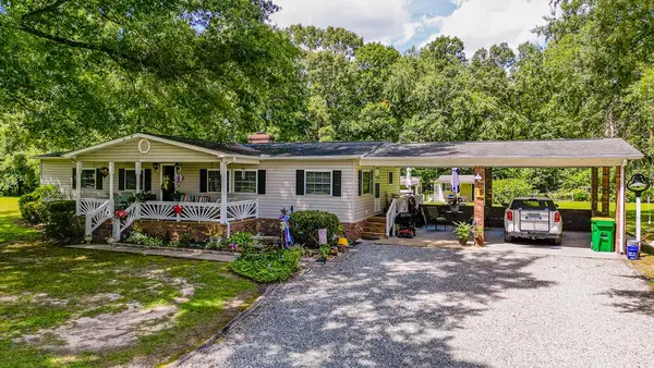 1039 Azalea Lane, South Boston, VA 24592