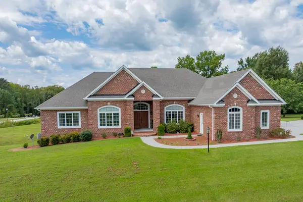 207 Apple Street, South Hill, VA 23970