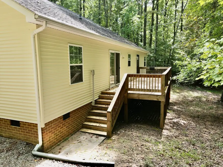 28 Oak Run, Clarksville, VA 23927 - Image #3