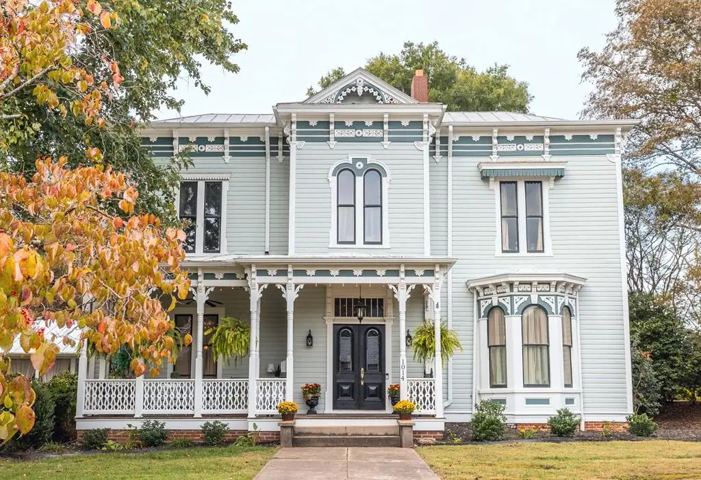 1014 Washington Avenue, South Boston, VA 24592 - Image #1