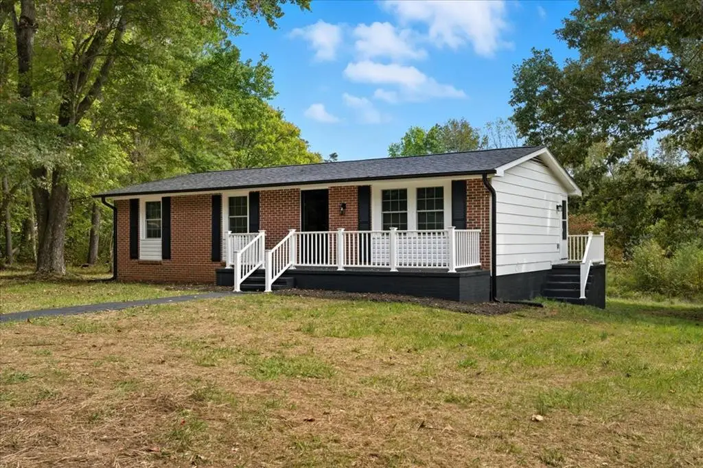 1092 Neals Corner Road, Clover, VA 24534 - Image #1