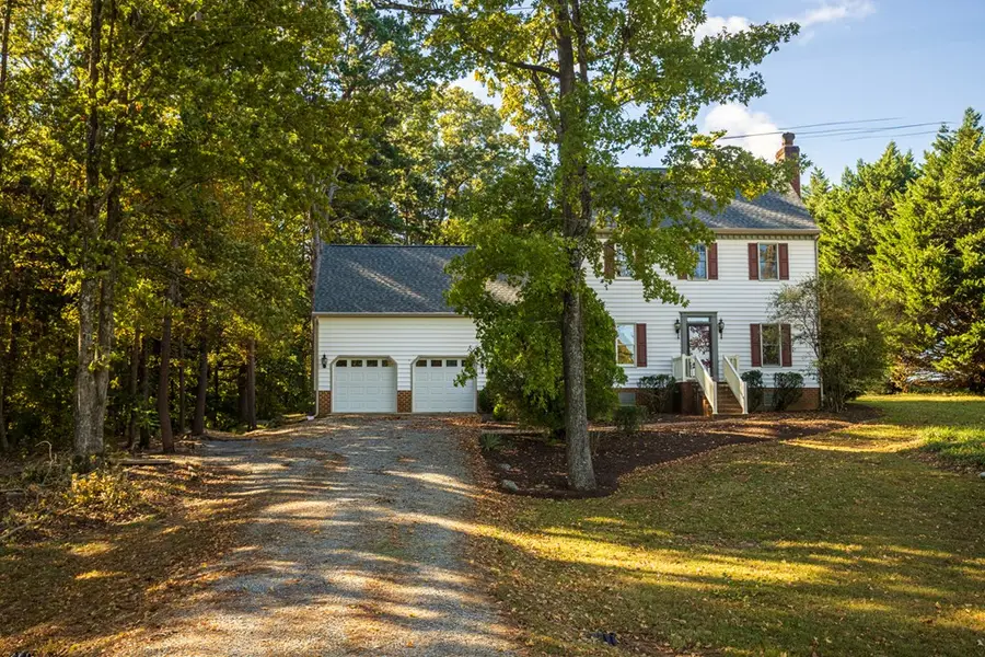 1194 Wolf Trap Road, South Boston, VA 24592 - Image #3