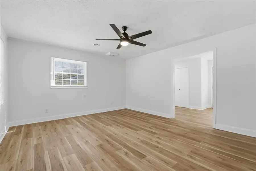 761 W Fifth Street, Chase City, VA 23924 - Image #3