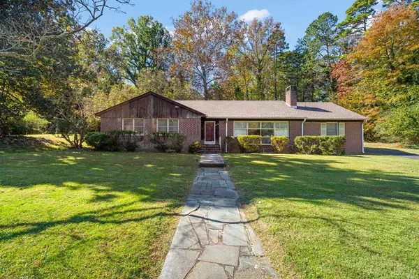 8 Davids Lane, Chase City, VA 23924