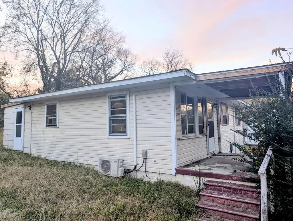 1023 Gathas Trail, Halifax, VA 24558 - Image #1