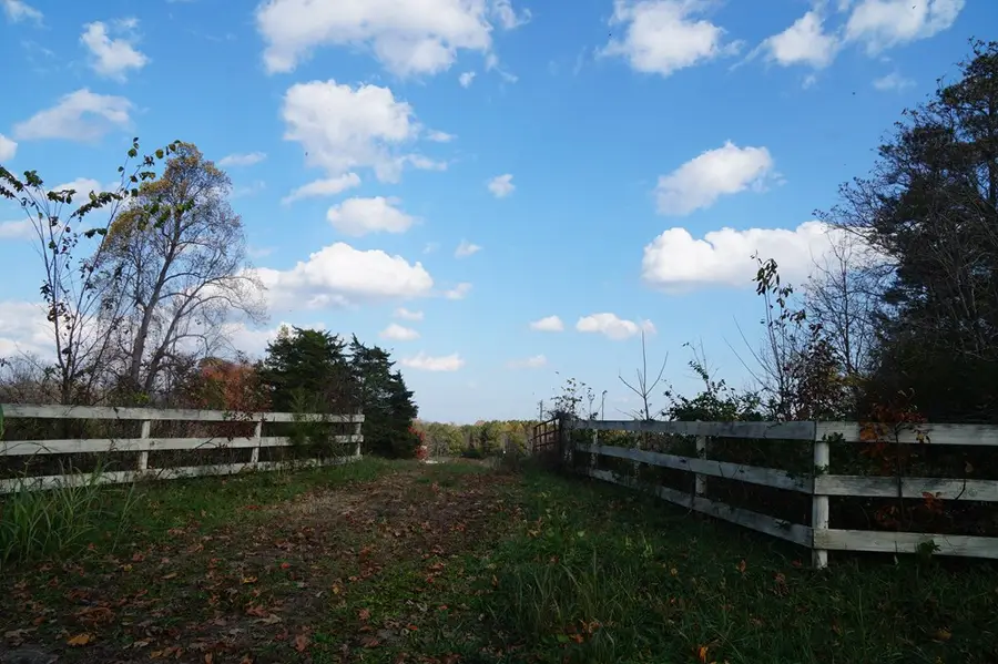 570 Old Well Road, Phenix, VA 23959 - #2